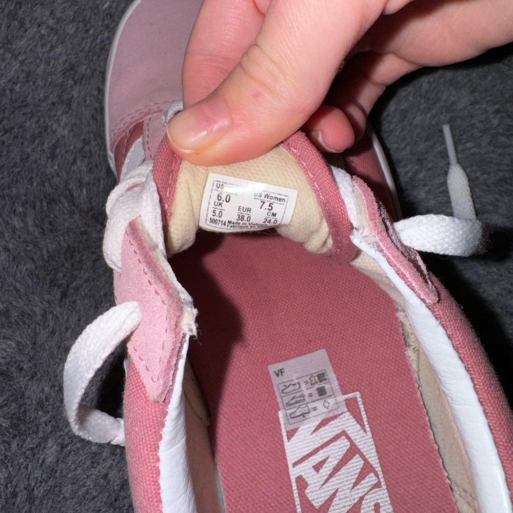 Old Skool Vans - Picture 5 of 5